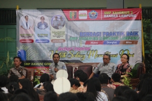 SMP Xaverius 2 Berkolaborasi dengan Kopdit Mekar Sai dalam Acara Berbagi Praktik Baik